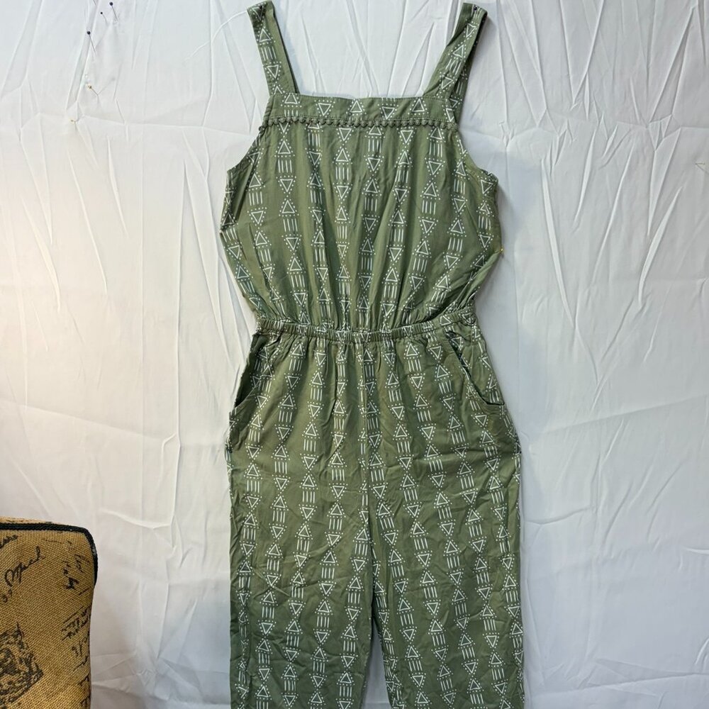 Cat and Jack Romper preteen Large 10/12, sage with Amazonian designs